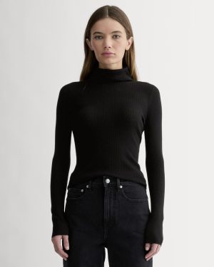 The Turtleneck in Ultrasoft Merino | Black