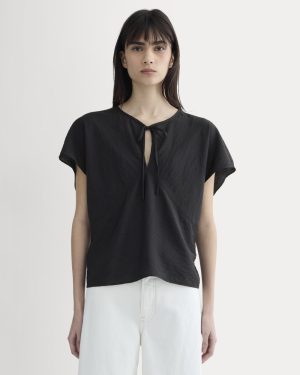 The Keyhole Top | Black
