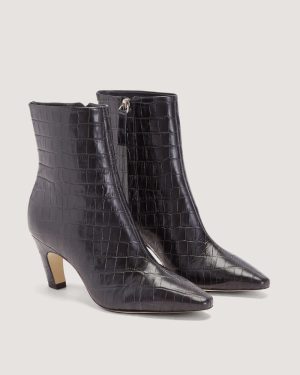 The Short Banana Boot | Black Crocodile