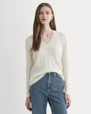 The Cable V-Neck in Cotton Cashmere | Birch
