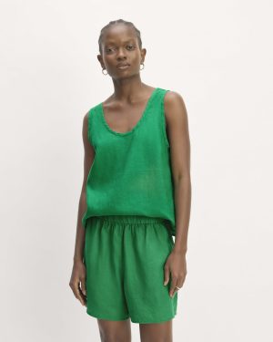 The Scoop Tank in Linen | Grass Green