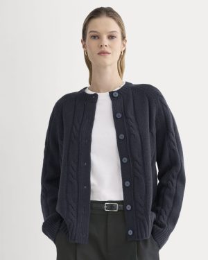 Cable Cardigan in Extrafine Luxe Merino | Navy