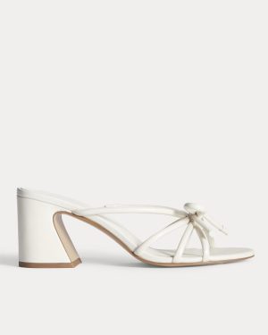 The Bow Heel | Canvas