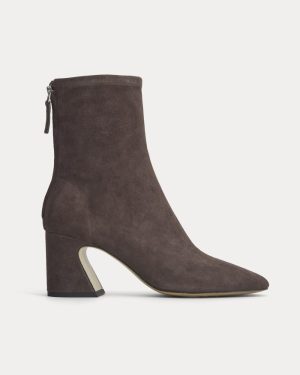 Leather Curved-Heel Boot | Dark Chocolate