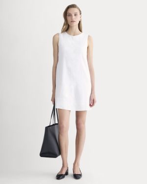 The Shift Dress in Stretch Linen | White