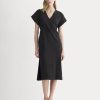The Tie-Back Dress in Stretch Linen | Black